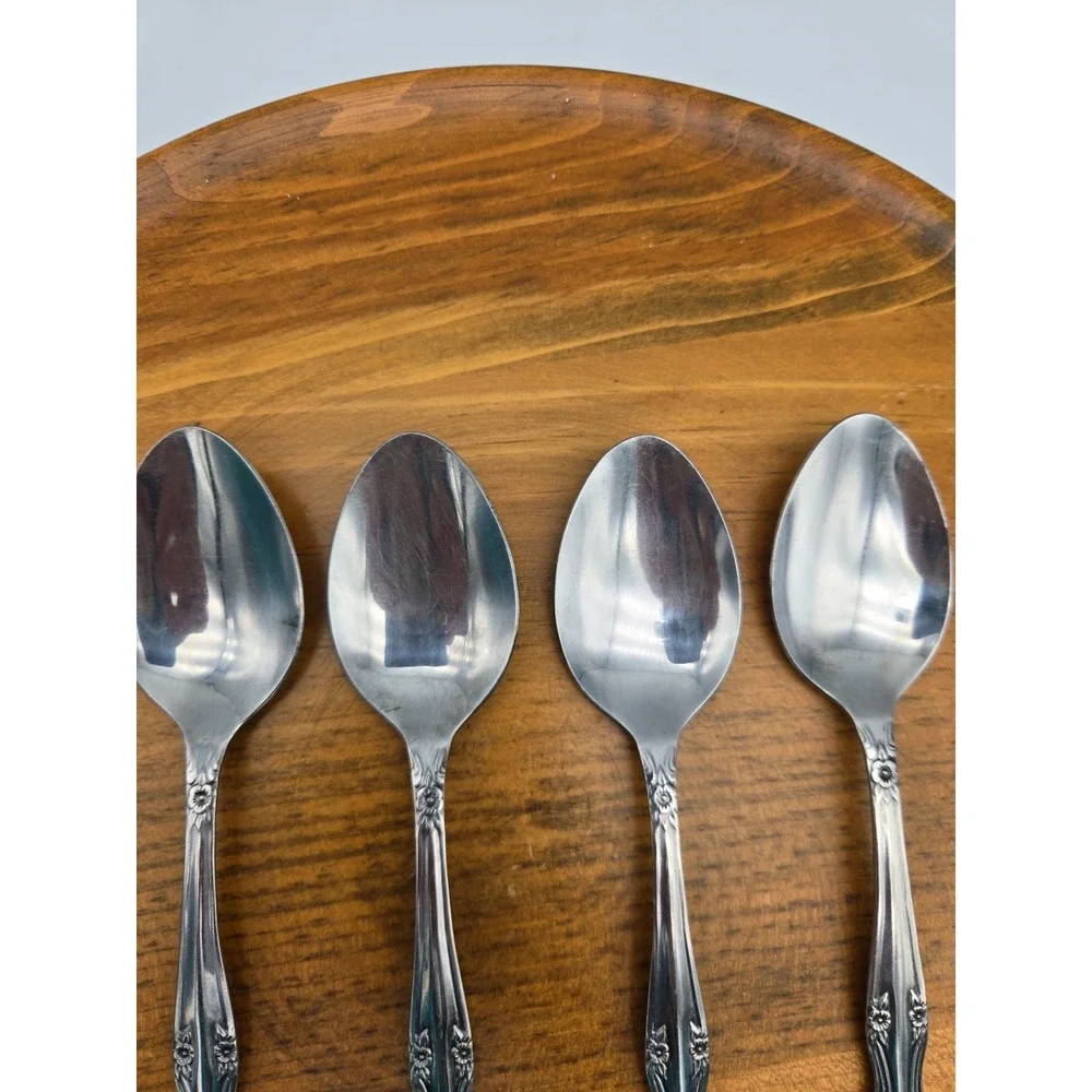 Vintage Rogers‎ Dream Rose Lot of 4 Teaspoons Stainless Steel Flatware Taiwan 6